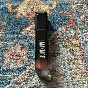 IL MAKIAGE Lip Service Hi-Shine Lip Glaze in PDA